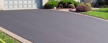 Best Driveway Pressure Washing in Stanton, CA